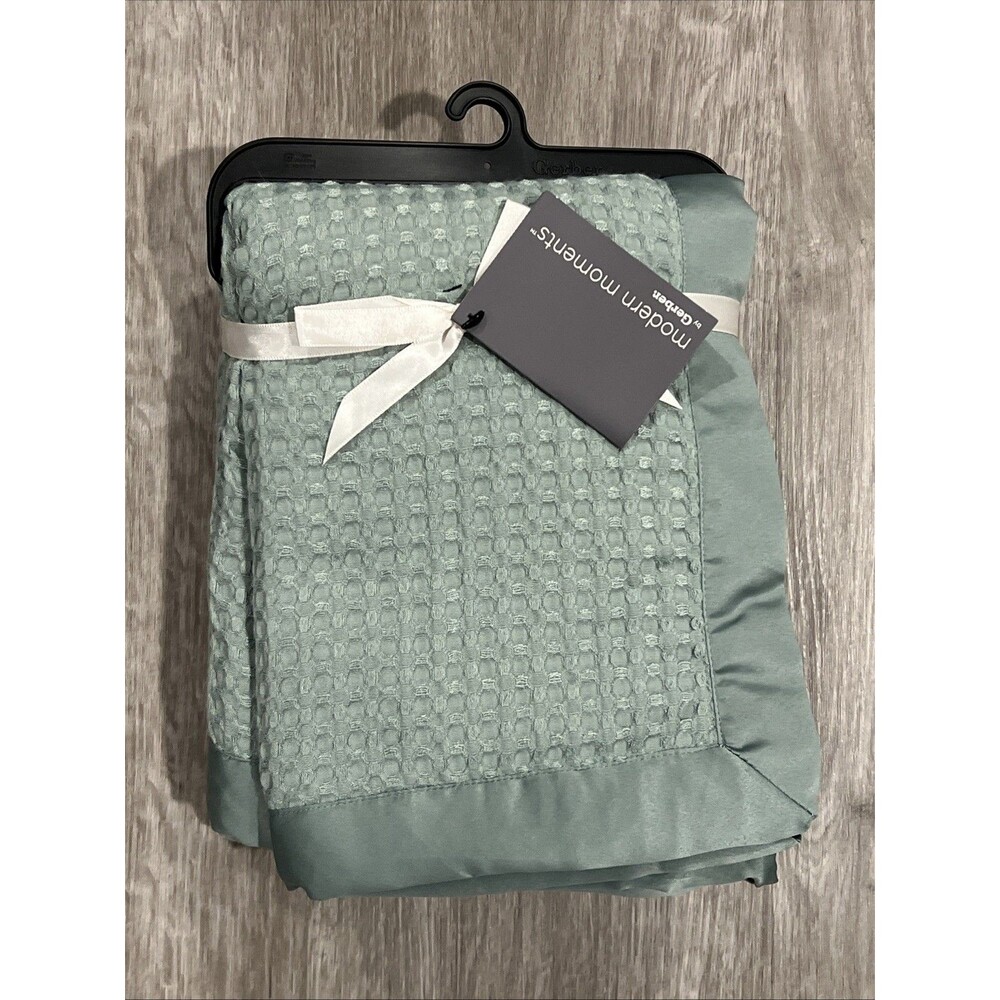 Modern Moments By Gerber Green Waffle Satin Trim Plush Baby Blanket 30X40 Unisex